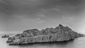 Riou - tirage original fine art Artphotolimited.com - Julien Amic