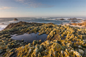 La Jument et les roches de fer - Julien Amic - Ouessant, Molène Sein. Îles d'Iroise